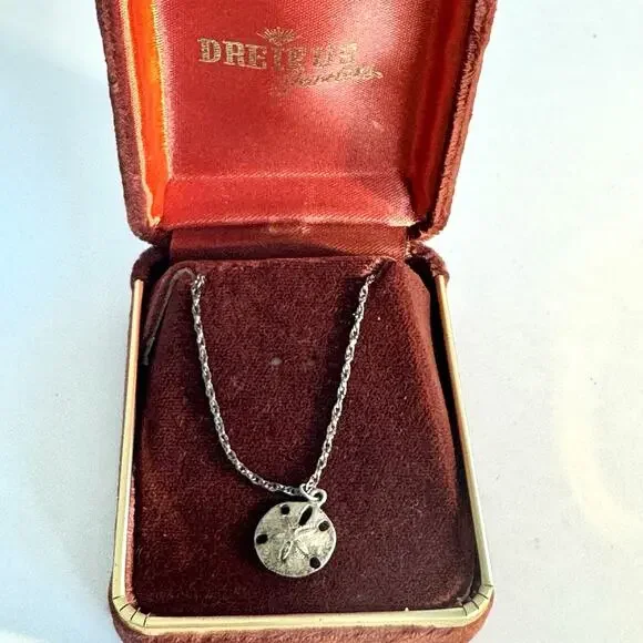 Vintage Sterling Silver Sand Dollar Pendant Necklace Beach Nautical Jewelry - Picture 1 of 16